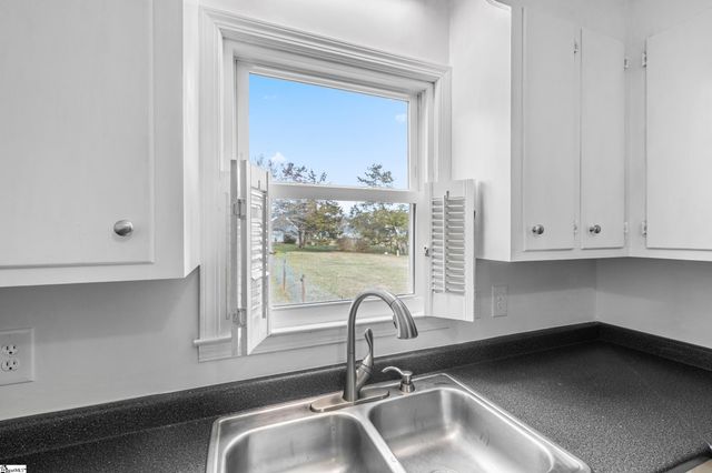 1011 Harness Trail, Simpsonville, SC 29681