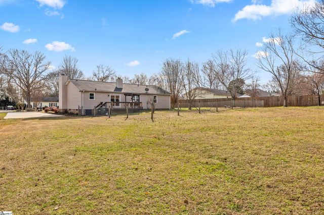 1011 Harness Trail, Simpsonville, SC 29681