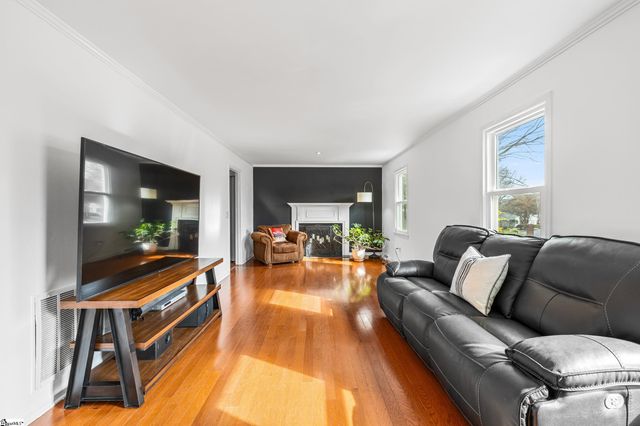 1011 Harness Trail, Simpsonville, SC 29681