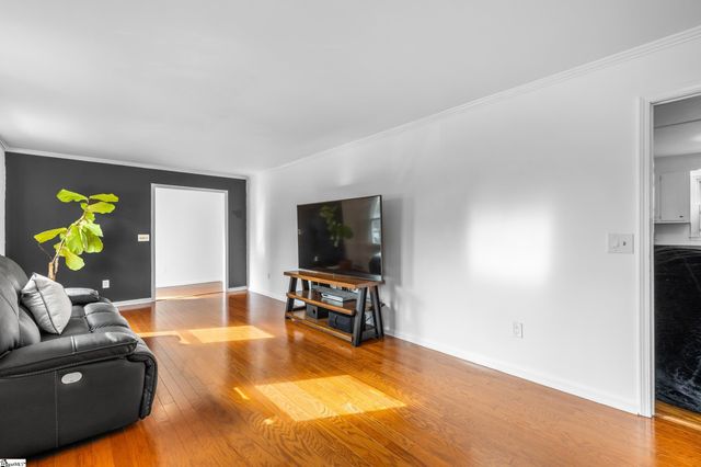 1011 Harness Trail, Simpsonville, SC 29681