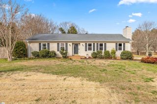 1011 Harness Trail, Simpsonville, SC 29681