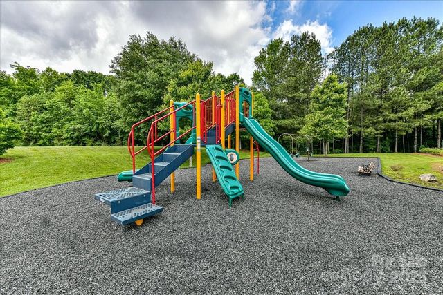 14335 Lyon Hill Lane, Huntersville, NC 28078