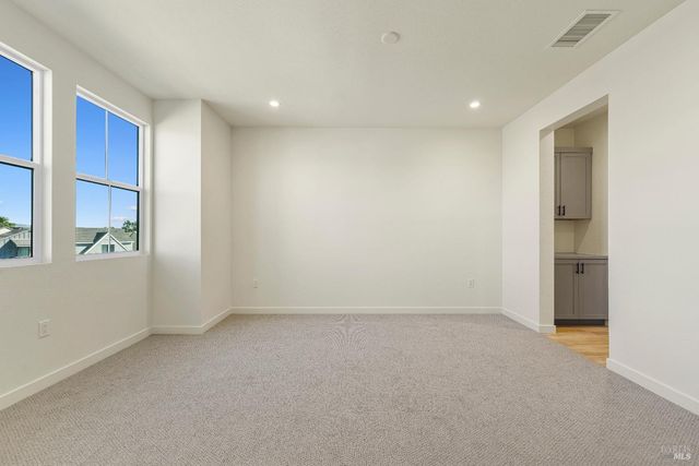 209 Wellness Way, Rohnert Park, CA 94928