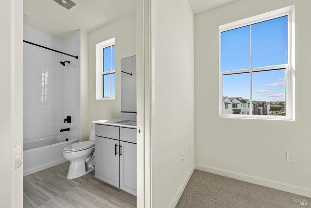 209 Wellness Way, Rohnert Park, CA 94928