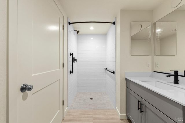 209 Wellness Way, Rohnert Park, CA 94928