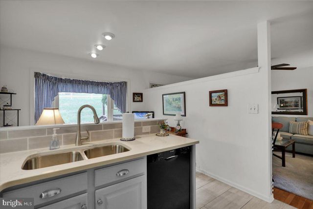116 STEEPLECHASE DR, Elverson, PA 19520
