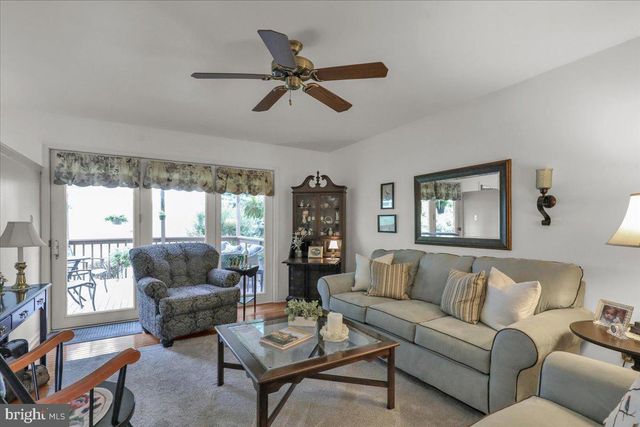 116 STEEPLECHASE DR, Elverson, PA 19520