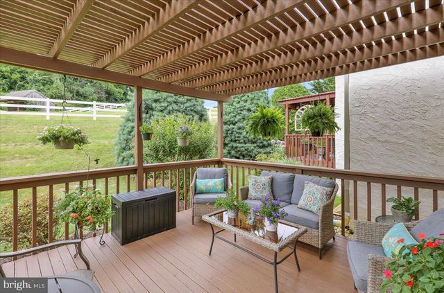 116 STEEPLECHASE DR, Elverson, PA 19520