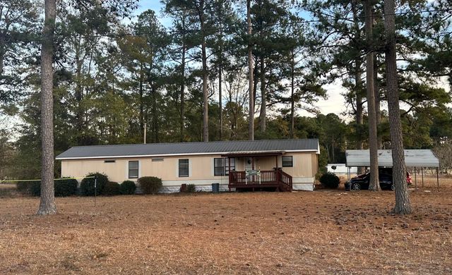 40 Hillview Road, Saint Matthews, SC 29135