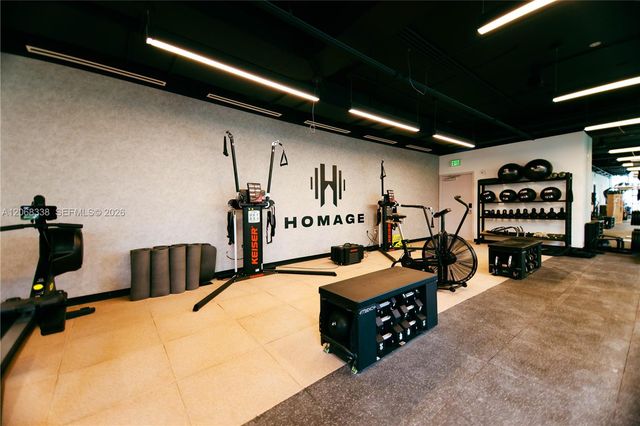 227 NE 2nd Street 2501, Miami, FL 33132