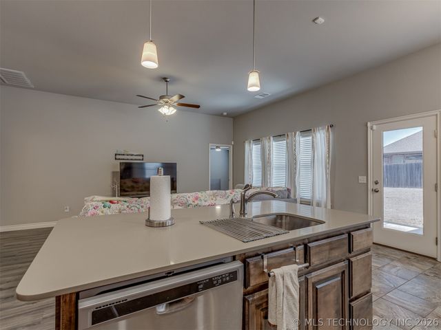13 Evermore Lane, Yukon, OK 73099