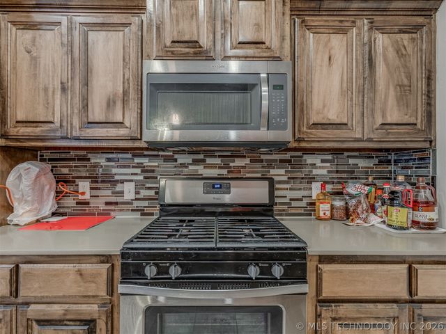 13 Evermore Lane, Yukon, OK 73099
