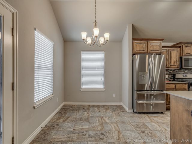 13 Evermore Lane, Yukon, OK 73099