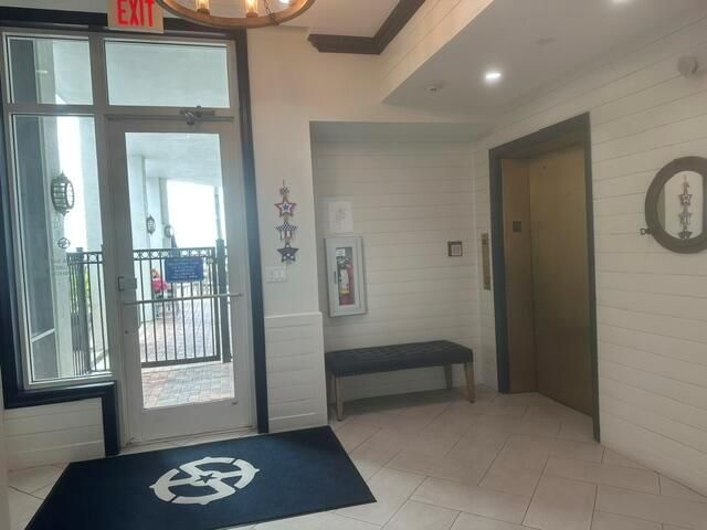 975 NW Flagler Avenue 206, Stuart, FL 34994