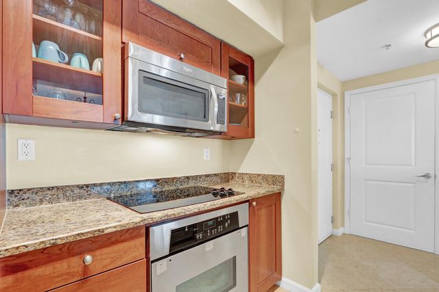 975 NW Flagler Avenue 206, Stuart, FL 34994