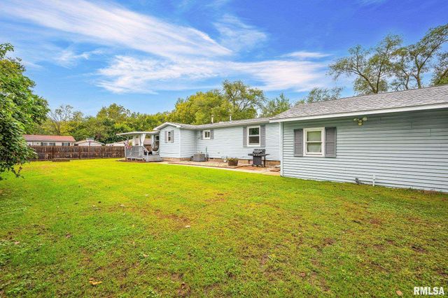 1342 LAKEVIEW Avenue, East Peoria, IL 61611