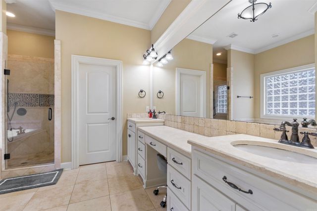 1606 Wetherborne Drive, Little Rock, AR 72211