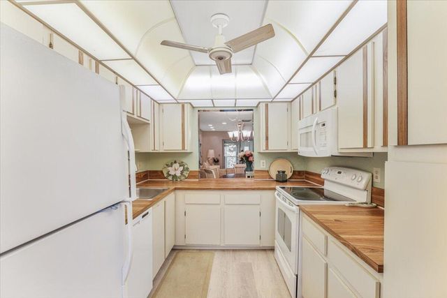 5178 Privet Place D, Delray Beach, FL 33484