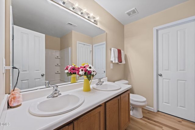 212 Haywards Lane, Mebane, NC 27302