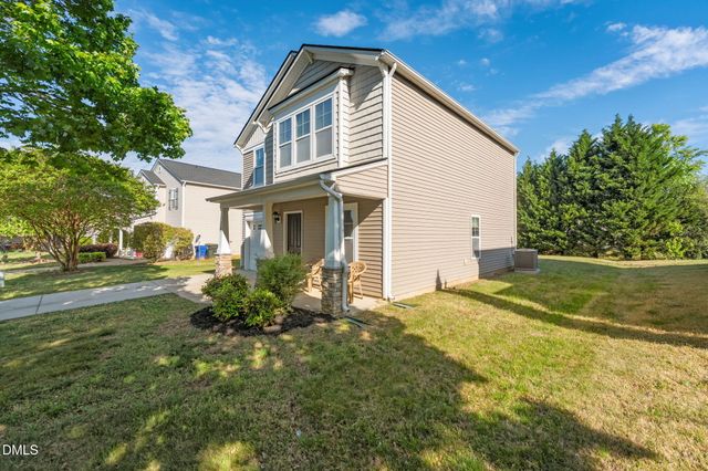 212 Haywards Lane, Mebane, NC 27302