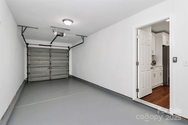 513 Stillgreen Lane, Charlotte, NC 28214