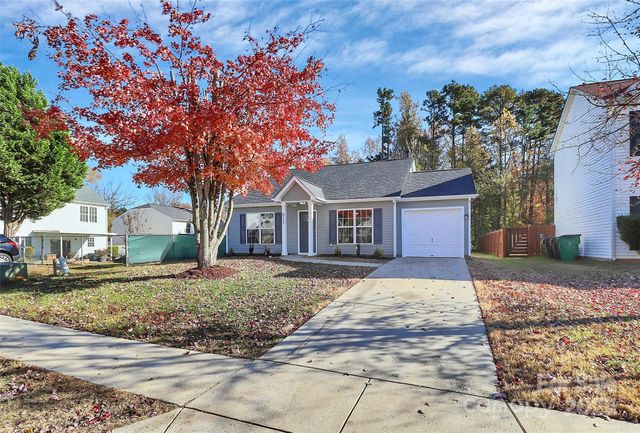 513 Stillgreen Lane, Charlotte, NC 28214