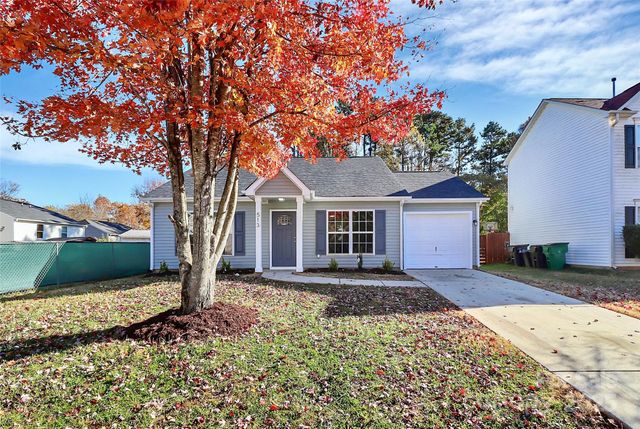 513 Stillgreen Lane, Charlotte, NC 28214