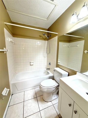 39132 COUNTY ROAD 54 2080, Zephyrhills, FL 33542