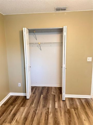 39132 COUNTY ROAD 54 2080, Zephyrhills, FL 33542