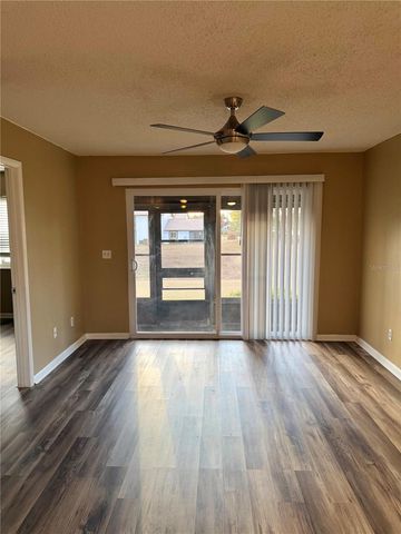 39132 COUNTY ROAD 54 2080, Zephyrhills, FL 33542