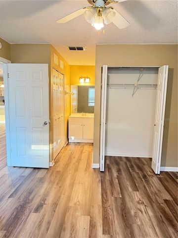 39132 COUNTY ROAD 54 2080, Zephyrhills, FL 33542