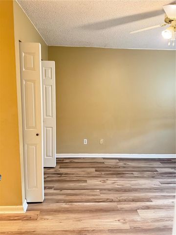 39132 COUNTY ROAD 54 2080, Zephyrhills, FL 33542