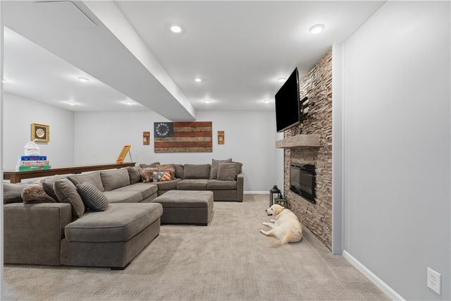 234 Molly Dr, Peters Twp, PA 15317