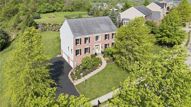 234 Molly Dr, Peters Twp, PA 15317
