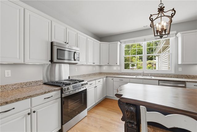 234 Molly Dr, Peters Twp, PA 15317