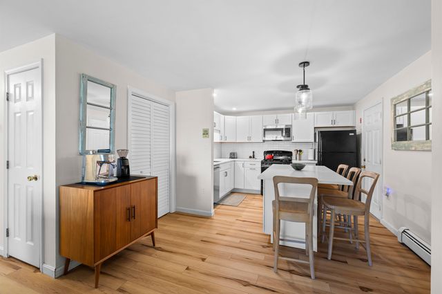 50 Brookside Dr Apt C3, Exeter, NH 03833