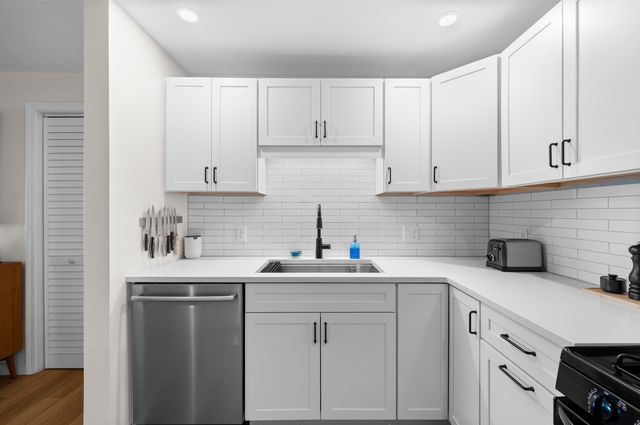 50 Brookside Dr Apt C3, Exeter, NH 03833