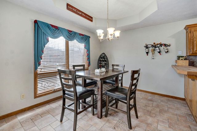 5150 S Dollison Avenue, Springfield, MO 65810