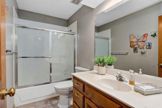 5150 S Dollison Avenue, Springfield, MO 65810