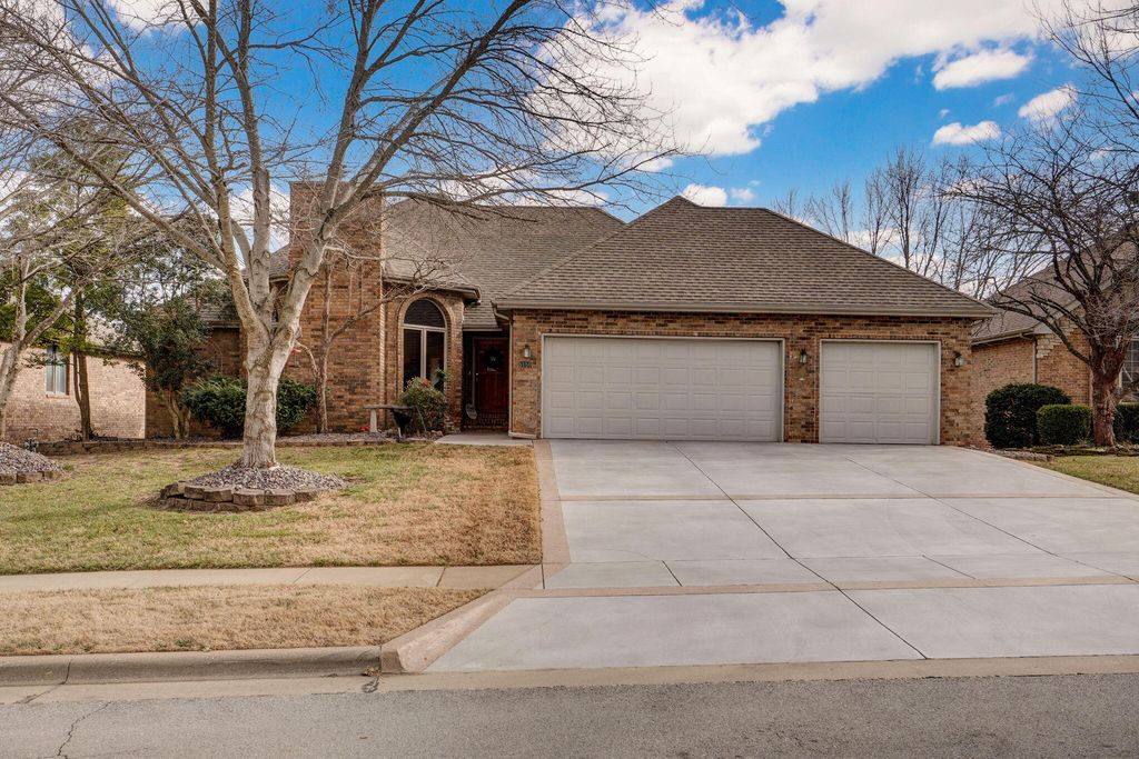 5150 S Dollison Avenue, Springfield, MO 65810