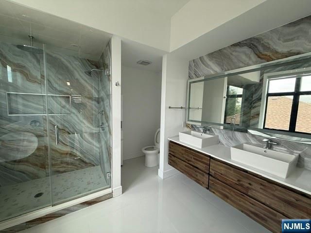 425 Grandview, Fort Lee, NJ 07024