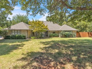 3313 Rock Creek Road, Edmond, OK 73013