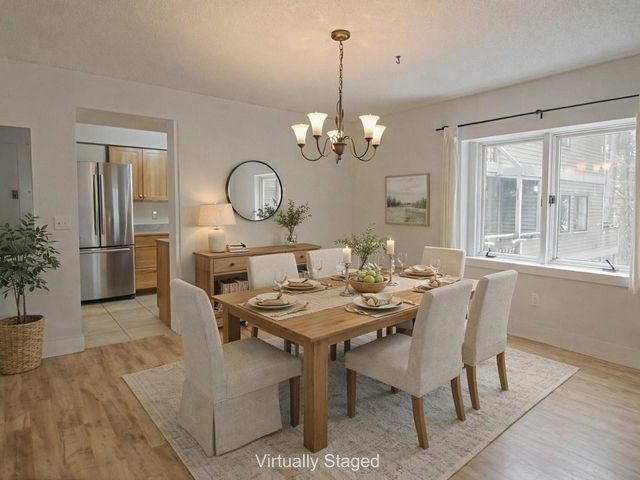71 E Redrock Dr Apt 103, Burlington, VT 05401