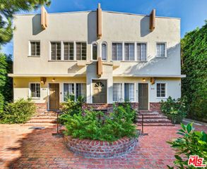 822 N Hayworth Avenue, Los Angeles, CA 90046