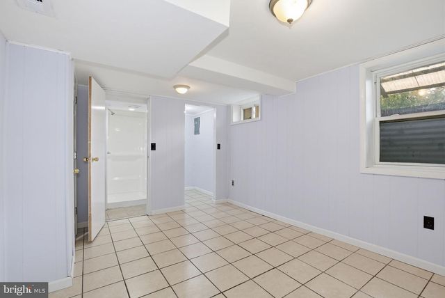 9712 51ST AVE, College Park, MD 20740