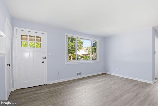 9712 51ST AVE, College Park, MD 20740