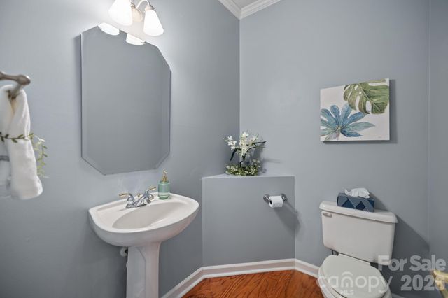 10833 Kenderly Court, Charlotte, NC 28277