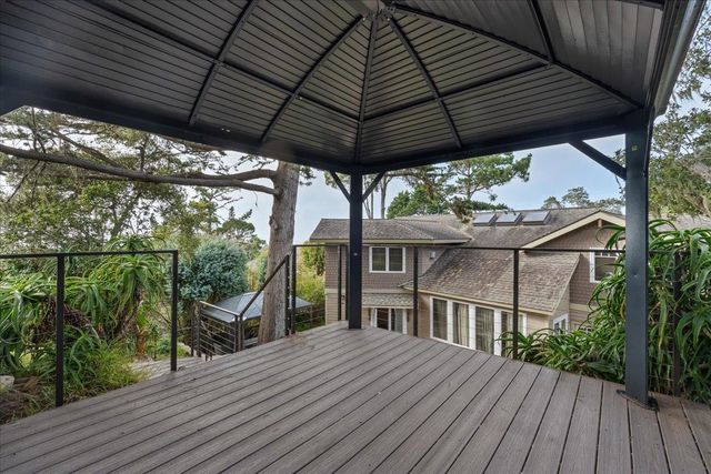 957 Syida Drive, Pacific Grove, CA 93950