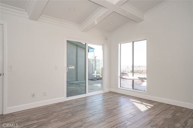 2175 Pacific E5, Costa Mesa, CA 92627