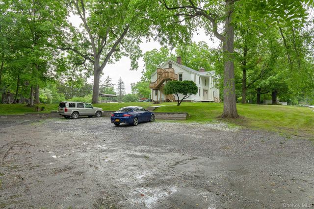681 ROUTE 216 4, Poughquag, NY 12570
